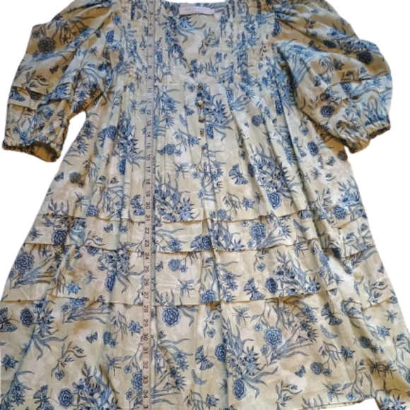 Hunter Bell Gardenia Jenkins Floral Blue and White Dress Puff sleeves - Picture 8 of 16